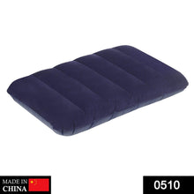 Velvet travel pillow in blue, inflatable.