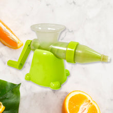 Manual Juicer Modern Plastic Fruit And Vegetable Juicer (1 Pc  Bowl Not Included)